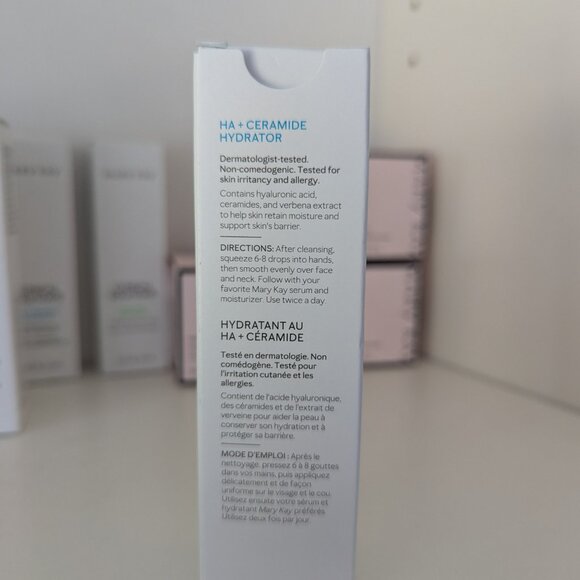 Mary Kay Clinical Solutions HA+ Ceramide Hydrator - Picture 2 of 3